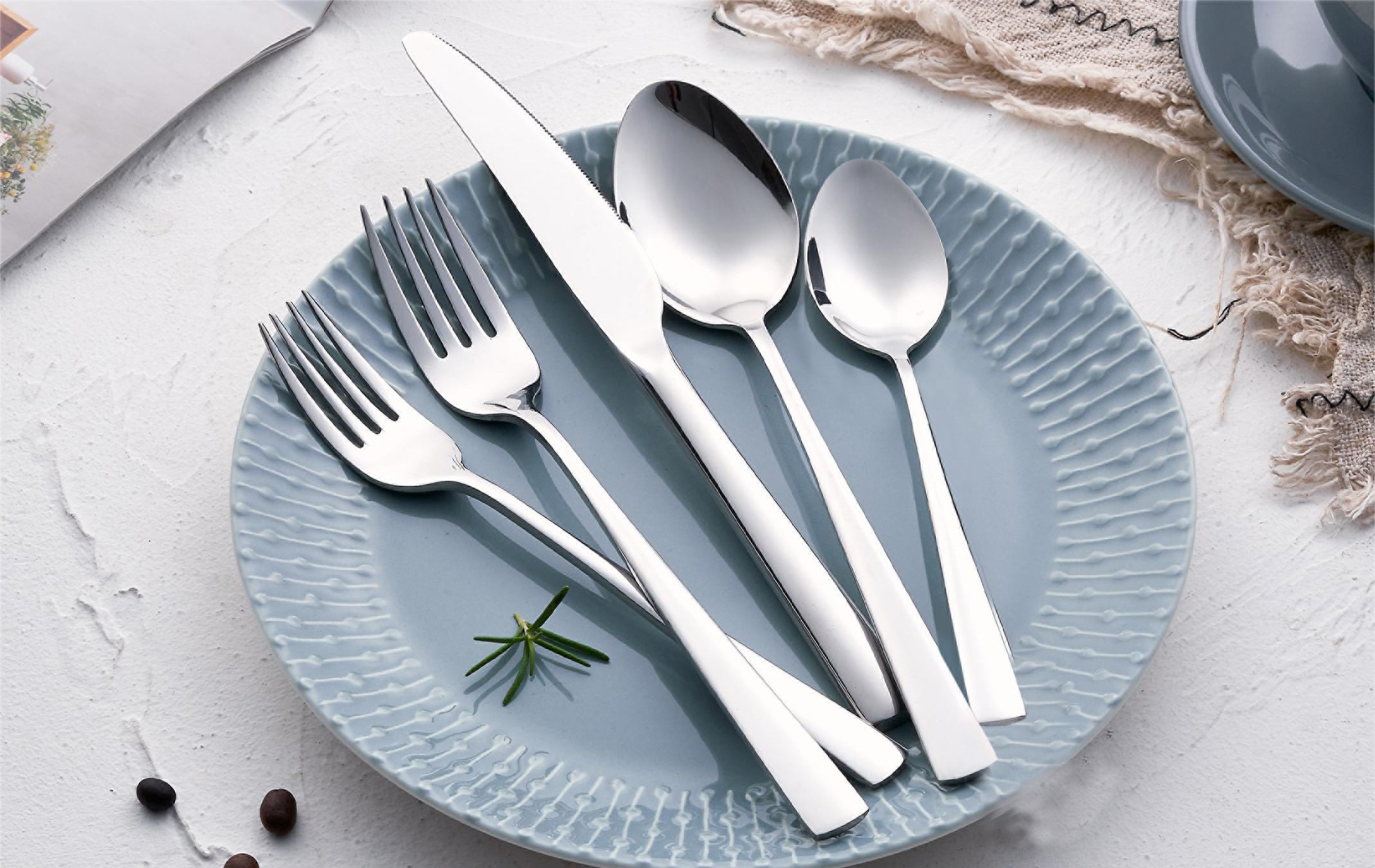 24 Pc Kingston Cutlery Set Home & Beyond
