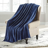 H&B FLANNEL BLANKET 160X220cm Home and beyond