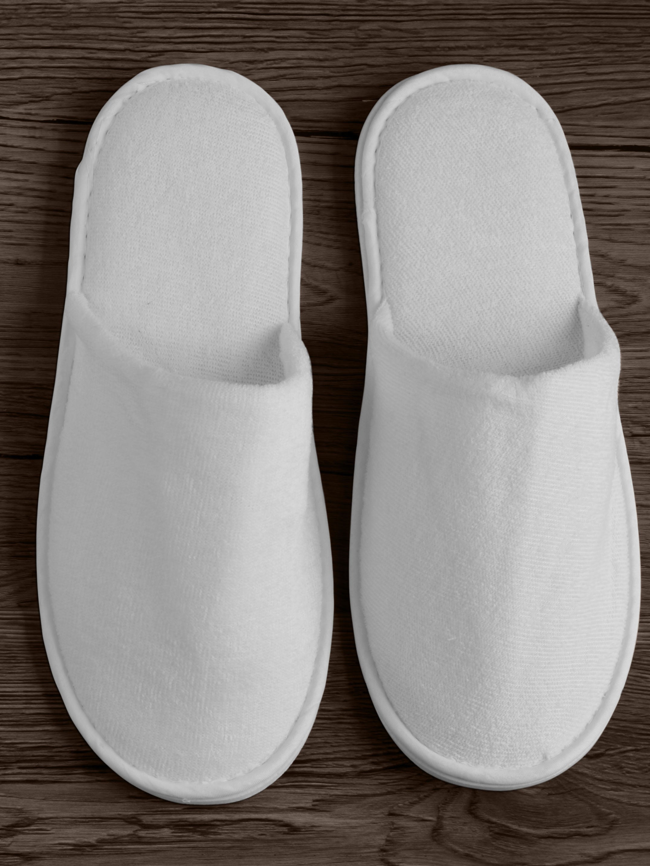 Closed Toe Terry Slippers Home and beyond 